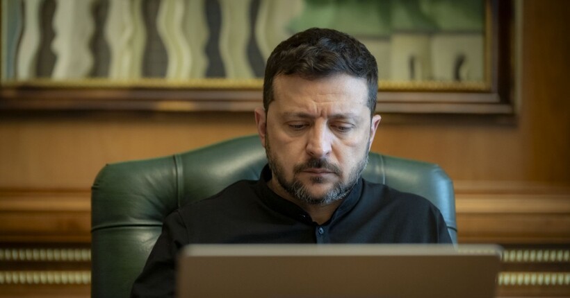 Зеленський озвучив деталі трьох нових санкційних пакетів: проти фінансистів, пропагандистів і мафії