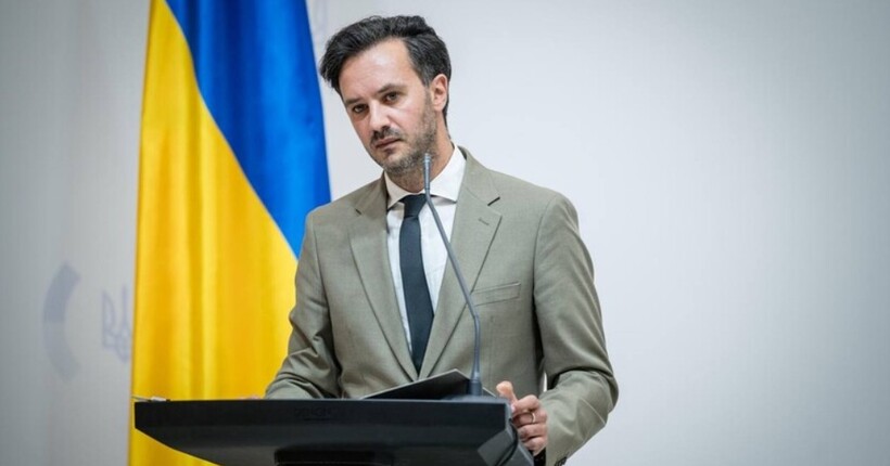 В МЗС спростували фейк про заборону Партії угорців України 