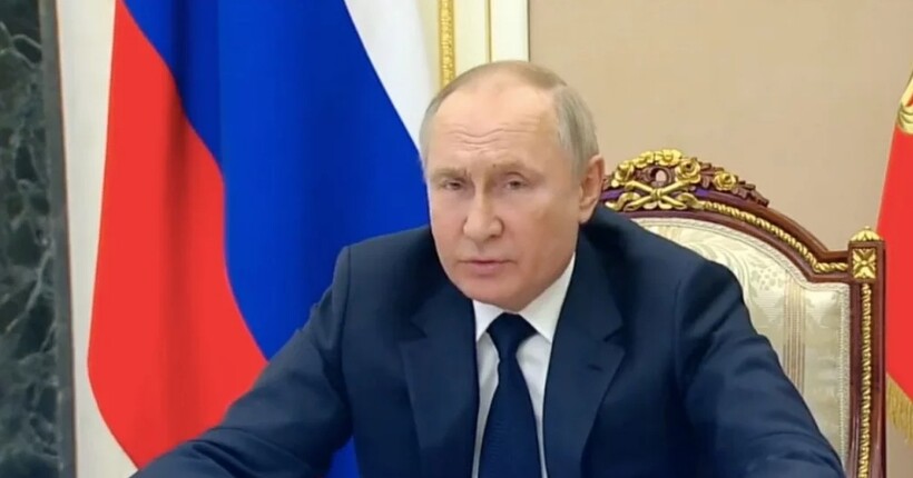 Подоляк пояснив, чому Путін не зупинить удари по Україні