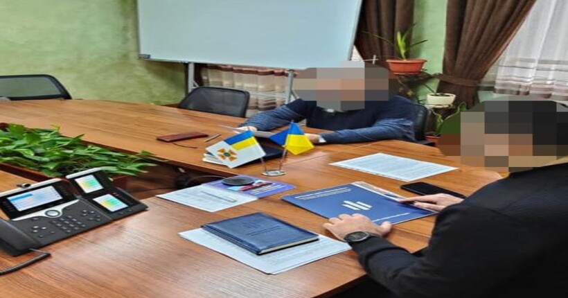 ДСНС закупила 2000 планшетів за завищеними цінами: справу передано до суду