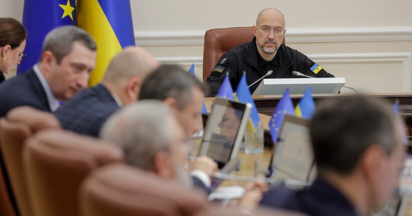 Випускники медвишів зможуть отримати 200 000 грн: які умови
