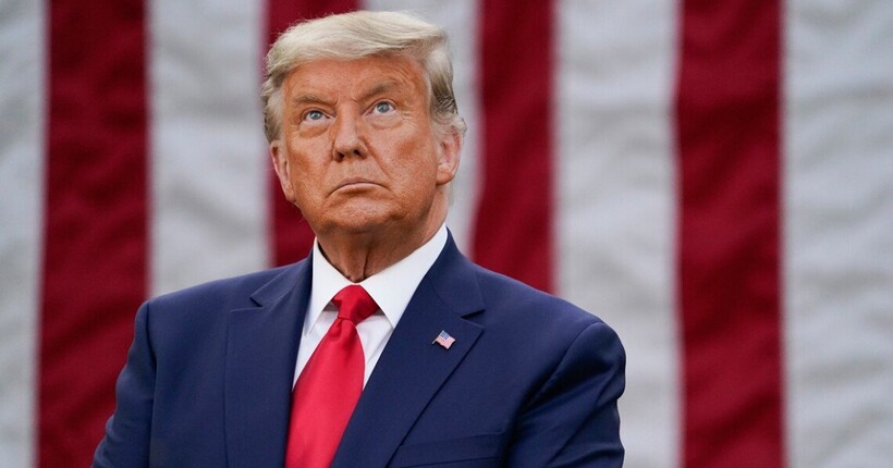 Трамп звинуватив Китай у порушенні торговельної угоди зі США