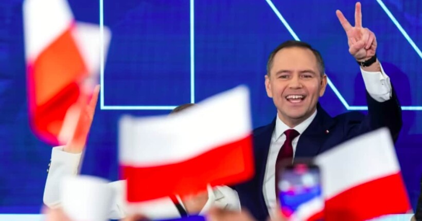 Кароль Навроцький переміг на президентських виборах у Польщі