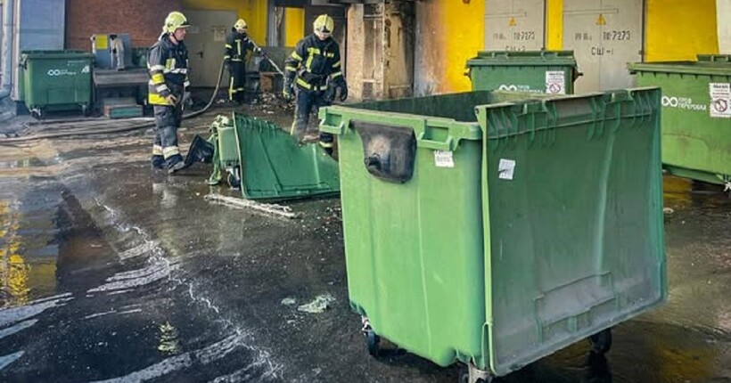 У Києві сталася пожежа в ТРЦ Dream Yellow: в ДСНС показали фото