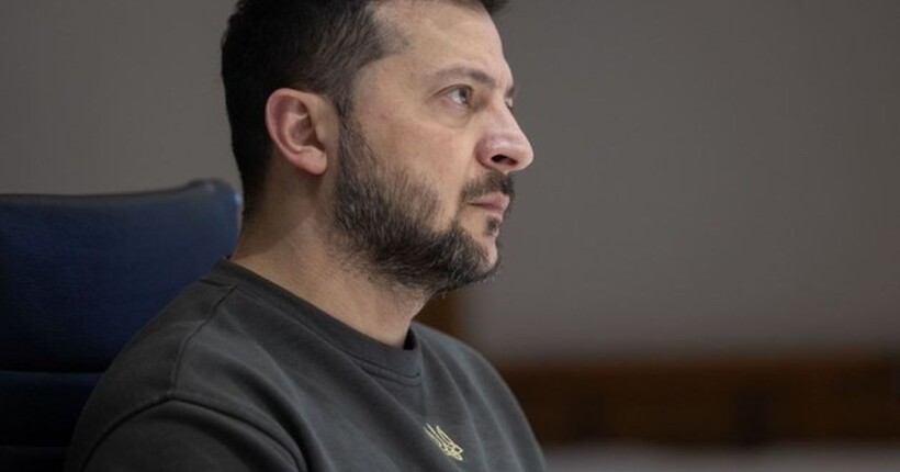 З одного боку рф розпочала літній наступ, з іншого - її змушують до дипломатії - Зеленський