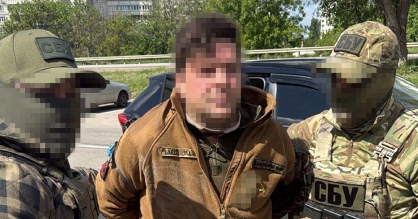 Коригував удари по своєму підрозділу і чекав 