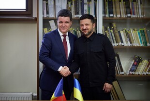 Зеленський вперше зустрівся з новим президентом Румунії 
