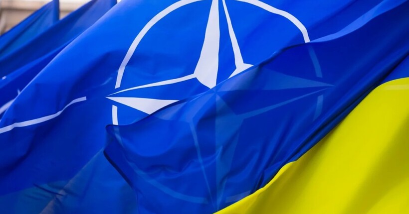 Україну офіційно запросили на саміт НАТО в Гаазі