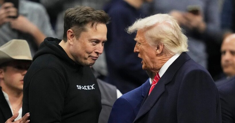 Маск збіднів на $34 млрд за добу через публічну сварку з Трампом