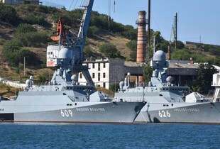 У ВМС розповіли скільки російських ворожих кораблів перебувають у Чорному та Азовському морях