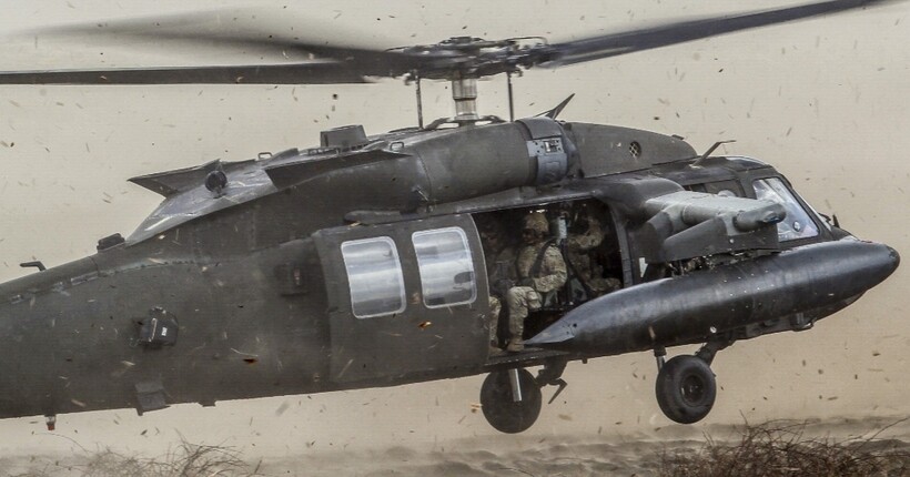Польща відклала покупку вертольотів Black Hawk: війна в Україні показала, що це не найкраща зброя