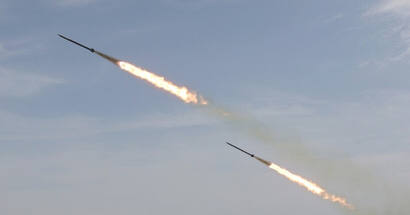Армія рф запустила понад 300 дронів та сім ракет: скільки цілей збила ППО