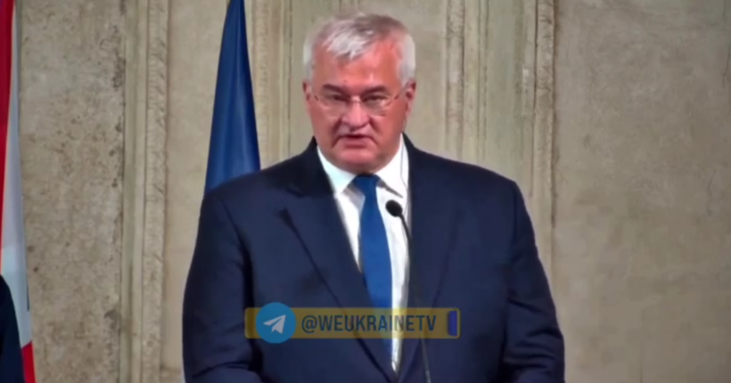 Сибіга засудив публічні привітання деяких країн на адресу росії