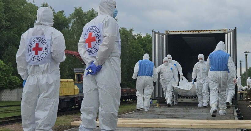 В Україну повернули тіла 1200 загиблих