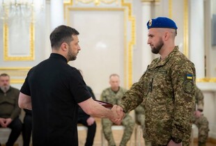 Понад 113 000 українських воїнів нагороджені за героїзм - Зеленський
