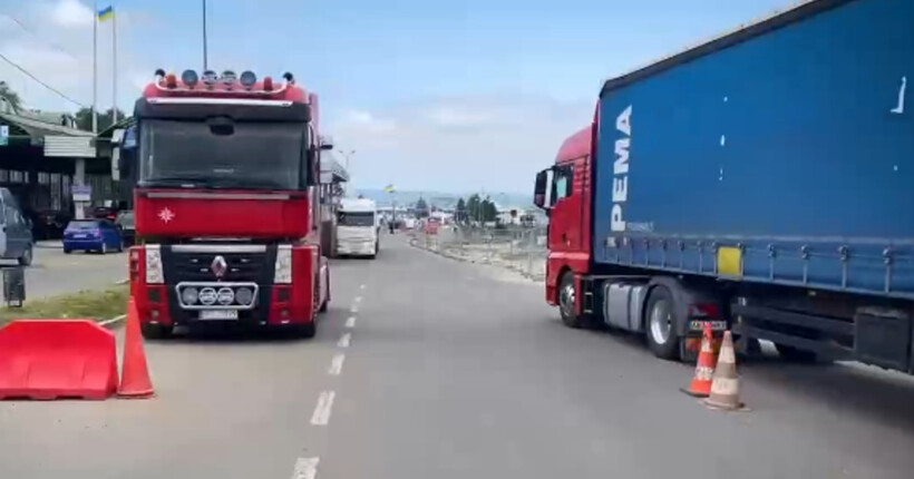 У ДПСУ розповіли, де найбільше та найменше завантаження на пунктах пропуску на Львівщині