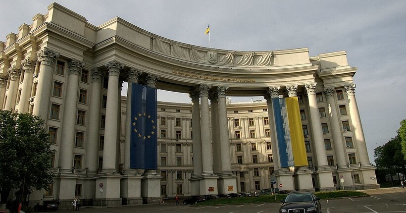 У МЗС України рекомендують утриматися від поїздок на Близький Схід: названо шість країн