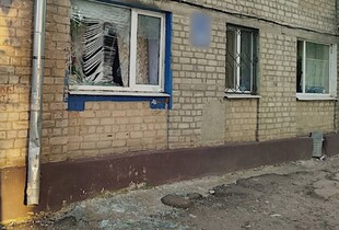 Заліз у квартиру до двох жінок і почав їх бити: у Харкові судитимуть чоловіка