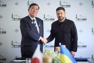 Зеленський та прем'єр Японії обговорили фінансову підтримку та відбудову України
