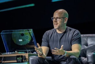 Засновник Spotify вклав €600 млн в стартап, що постачає дрони в Україну – FT