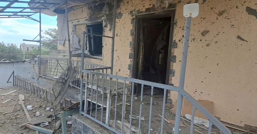 Окупанти обстріляли Нікопольщину понад 15 разів за добу: пошкоджено лінії електропередач