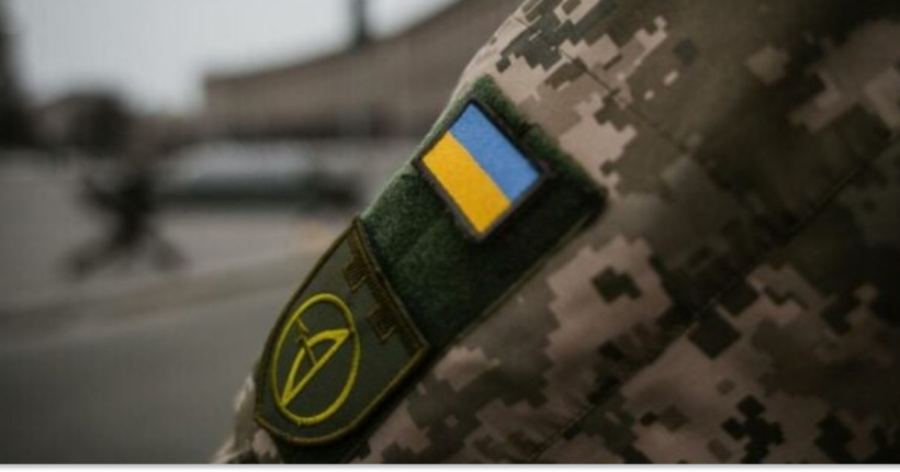 У Харківській області чоловік травмувався при падінні з вікна будівлі ТЦК