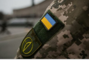 У Харківській області чоловік травмувався при падінні з вікна будівлі ТЦК