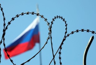 Санкції проти росії: ЄС відклав зниження цінової стелі на нафту – Politico