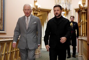 Зеленський зустрівся з королем Чарльзом ІІІ перед переговорами зі Стармером (відео)