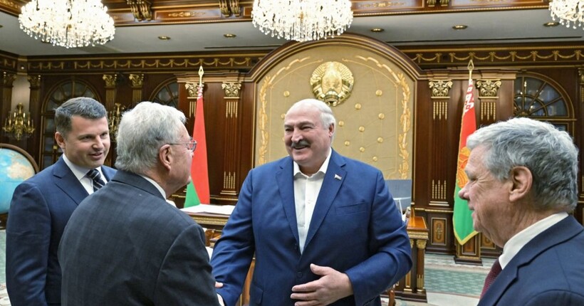 Келлог розповів, які питання обговорив з Лукашенком під час візиту у Білорусь: говорили про Україну
