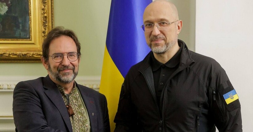Шмигаль під час зустрічі з Весселсом розповів, скільки священнослужителів вбила росія з 2014 року: головне з розмови