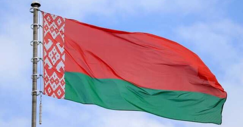 Не виключено, що рф може перекинути значну частину бронетехніки у Білорусь: подробиці