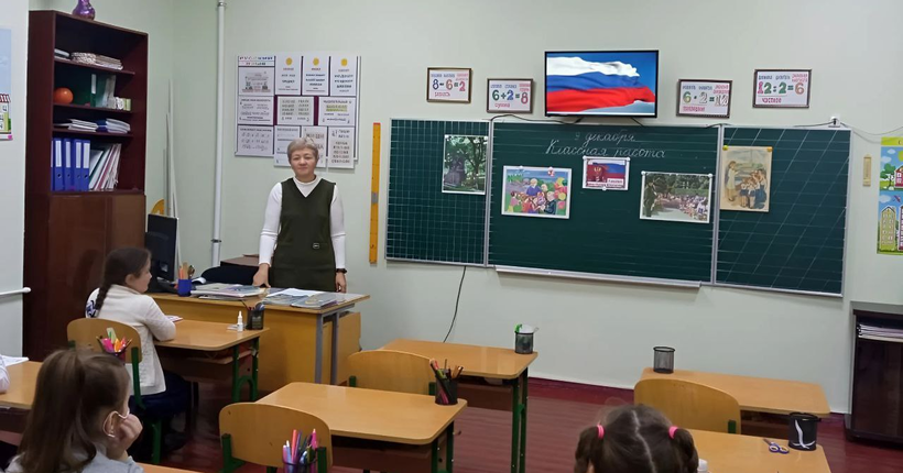 Росіяни виключать українську мову з шкільної програми на ТОТ Запорізької області – МВА