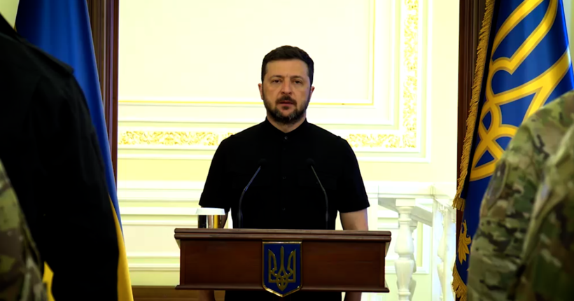 Зеленський відзначив нагородами спецпризначенців Центру спеціальних операцій 