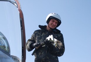Загинув пілот F-16 Максим Устименко: що відомо про нього та його останній політ