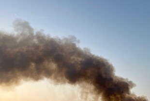 Армія рф атакувала Миколаїв балістикою та БпЛА: сталася пожежа на об’єкті інфраструктури