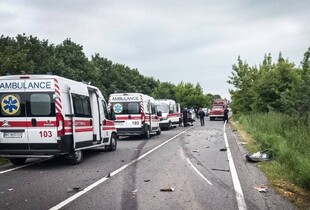 ДТП на Хмельниччині: внаслідок аварії загинуло двоє людей, серед яких підліток (фото)