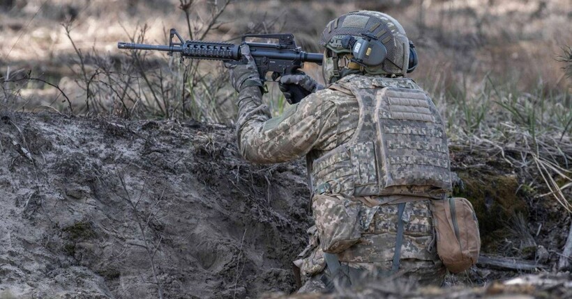 Вороже військо рф за добу втратило в Україні ще 1110 росіян