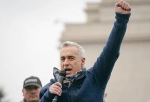 Колишньому кандидату в президенти Румунії висунуто звинувачення у фашистській пропаганді