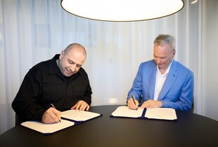 Україна отримає сотні тисяч дронів: Умєров озвучив деталі домовленостей зі Swift Beat