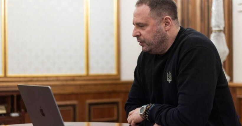 Єрмак привітав США з Днем незалежності і порівняв якості Трампа з ударом у гольфі: що сказав