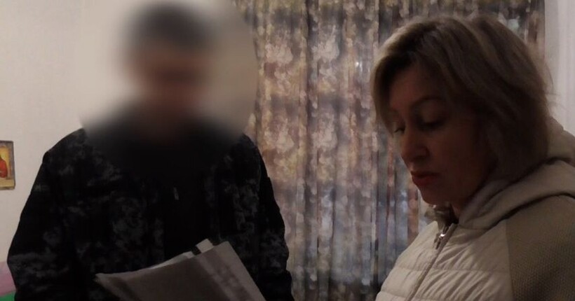 Привласнив майже мільйон компенсації матері загиблого воїна: на Вінничині судитимуть шахрая