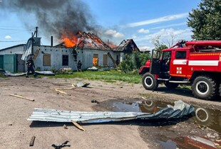 Окупанти авіабомбами атакували селище на Харківщині: наслідки