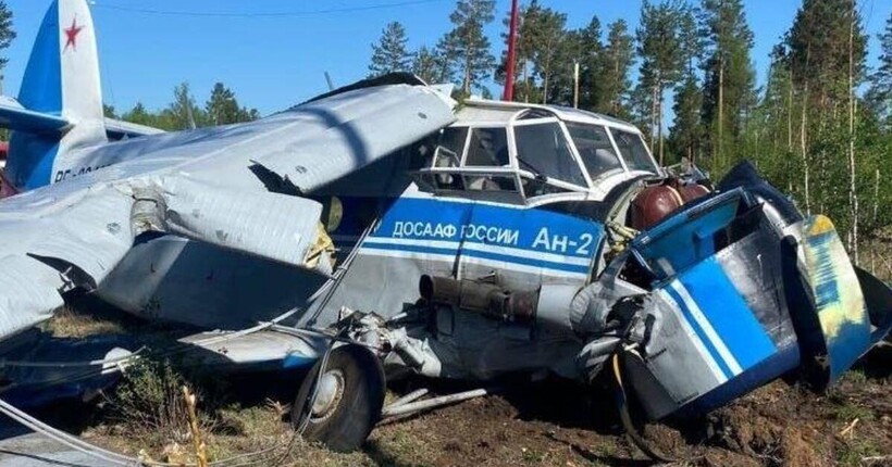 У російському Забайкаллі впав літак Ан-2: є постраждалі (фото)