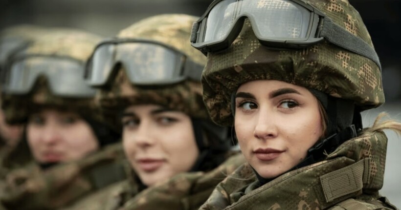 У ЦПД прокоментували заяви Арестовича про мобілізацію жінок в ЗСУ: 