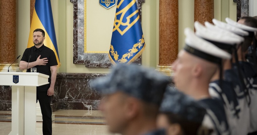 Зеленський відзначив військових державними нагородами з нагоди ВМС ЗСУ (відео)
