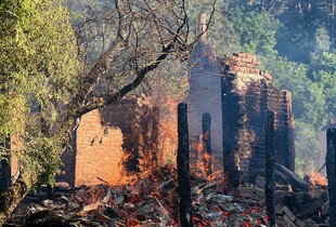 Армія рф атакувала село Битиця на Сумщині: загинув цивільний, п'ять будинків знищено