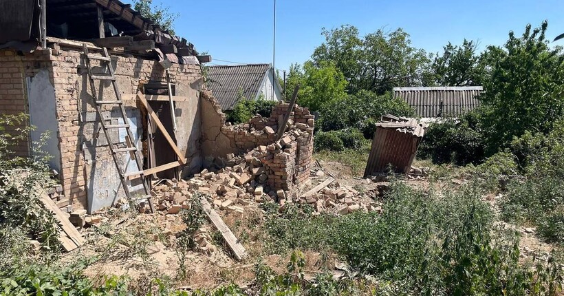 Росіяни впродовж доби 30 разів обстріляли два райони Дніпропетровщини: є постраждалий