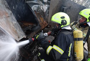 Пожежу біля ТЕЦ-6 у Києві ліквідовано: ДСНС показала фото
