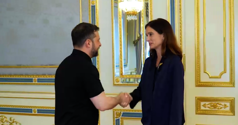 Зеленський зустрівся з президенткою Національної Ради Швейцарії 